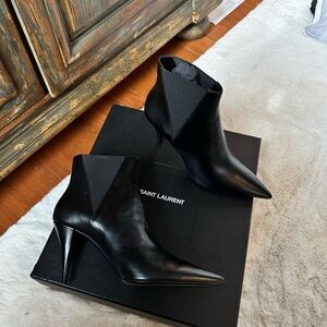 Saint Laurent Black Pointed Toe Heeled Boots